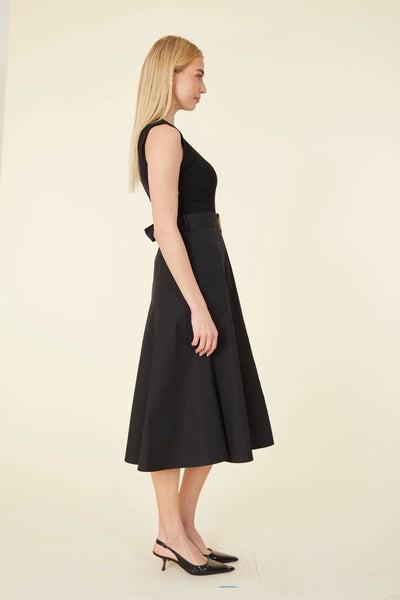 Sleeveless Midi Dress in Black