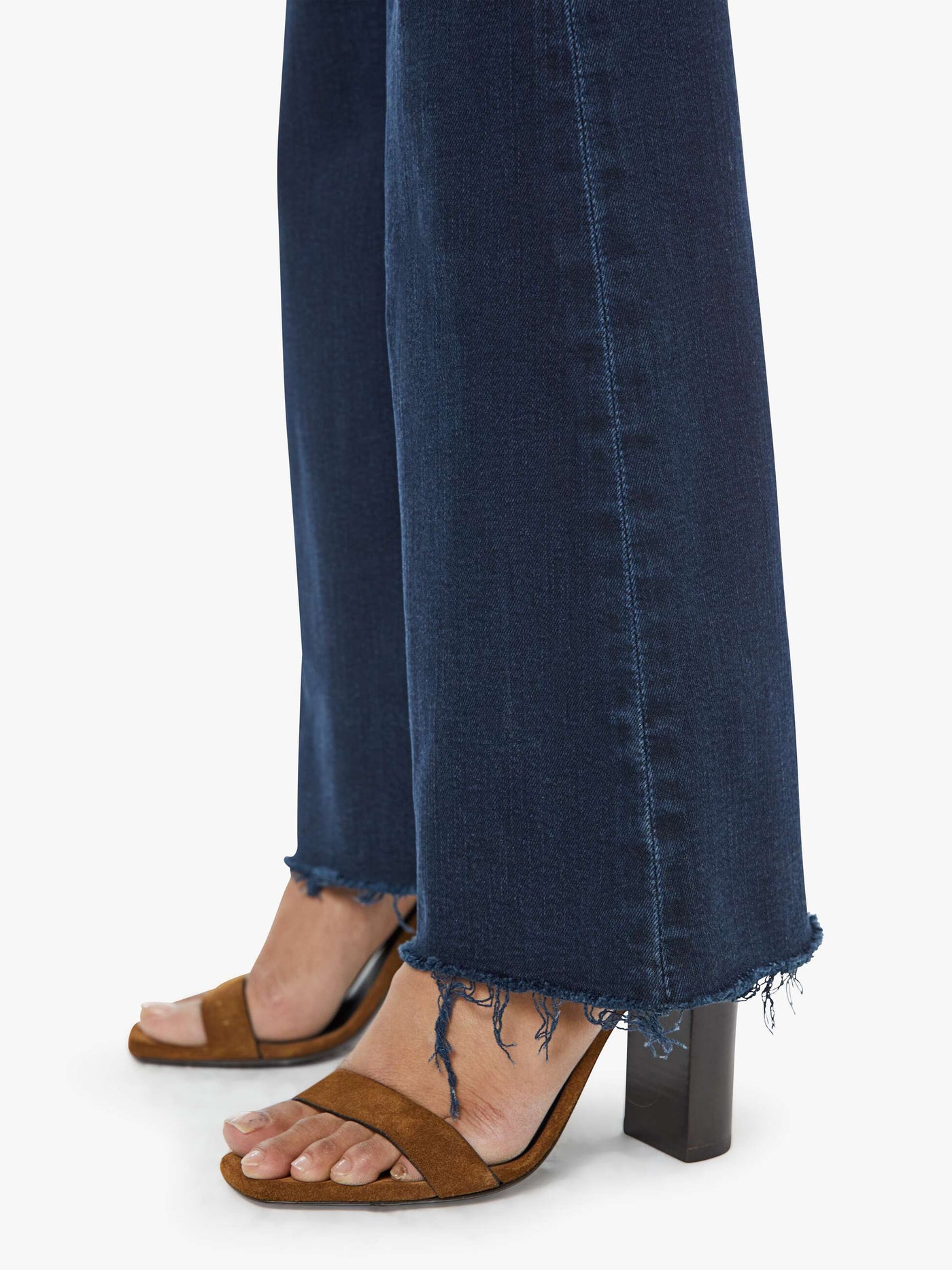 The Lil Weekender Fray in Chip On My Shoulder