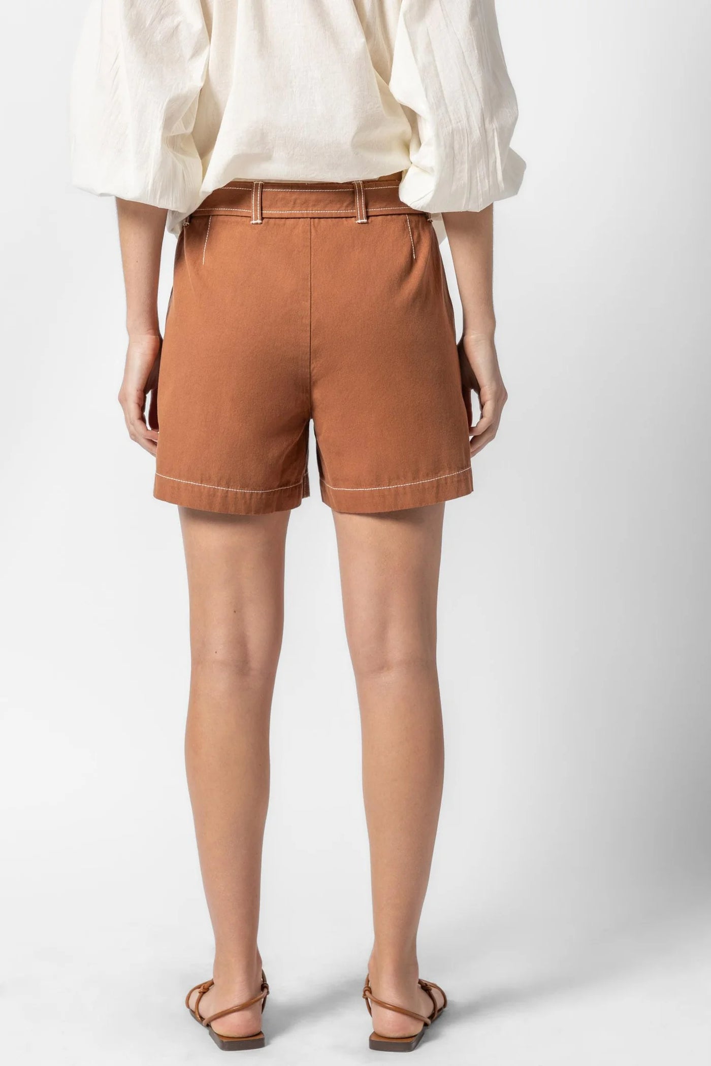 Belted Canvas Short in Bronze