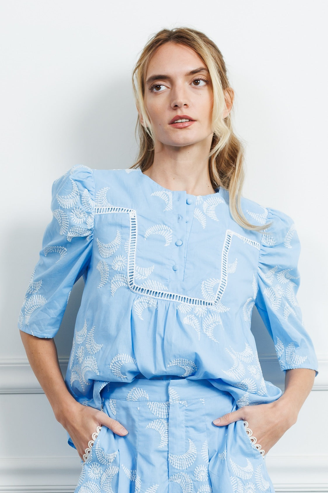 Embroidered Puff Sleeve Blouse in Blue