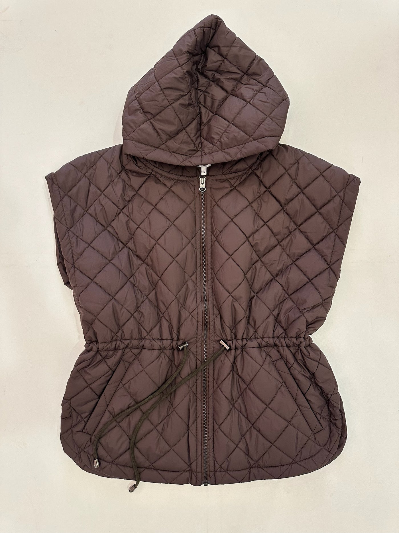 Quilted Hoodie Vest in Chocolate