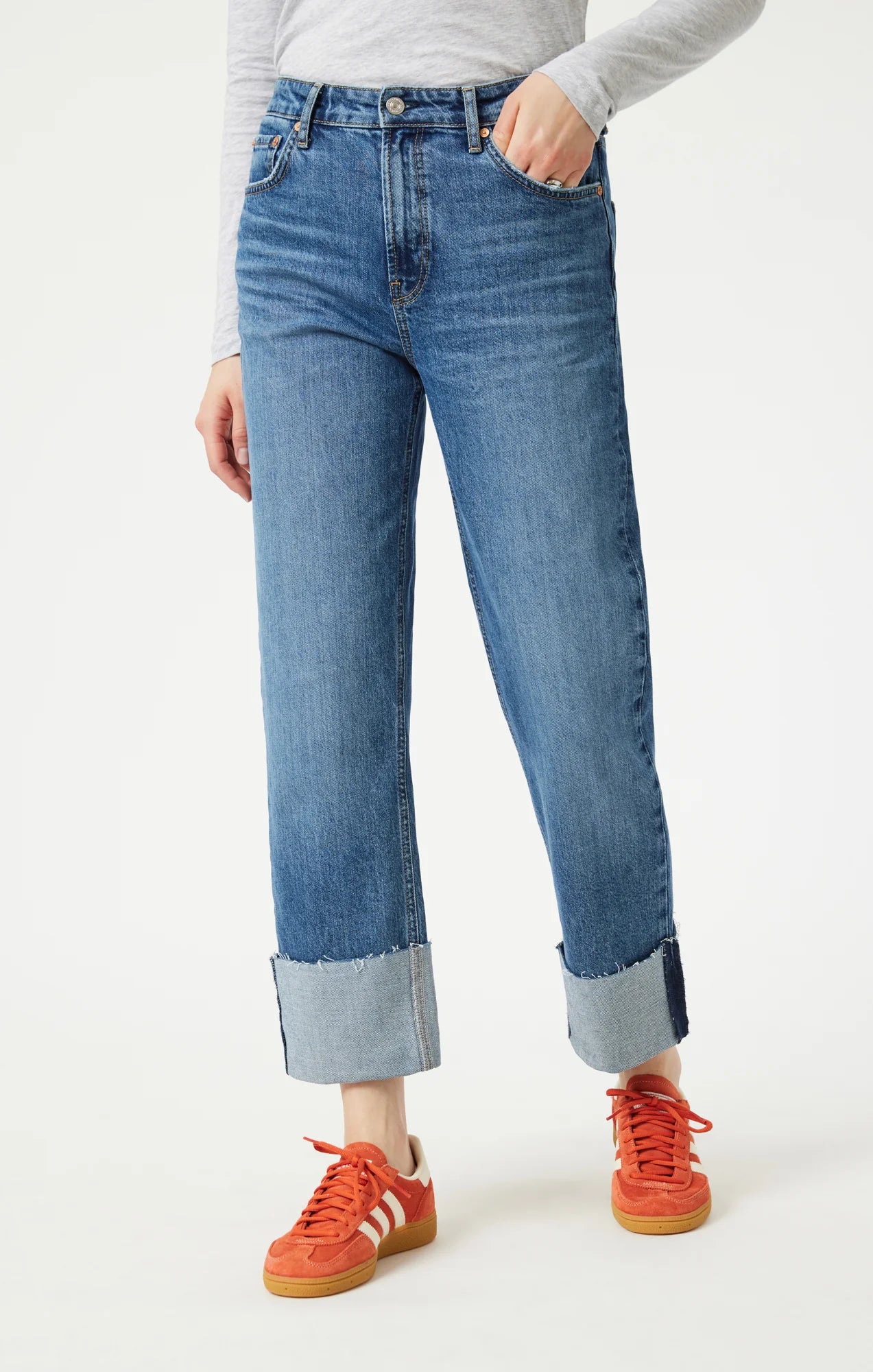 Savannah Cuffed Straight Leg Jeans in Shaded Classic Blue