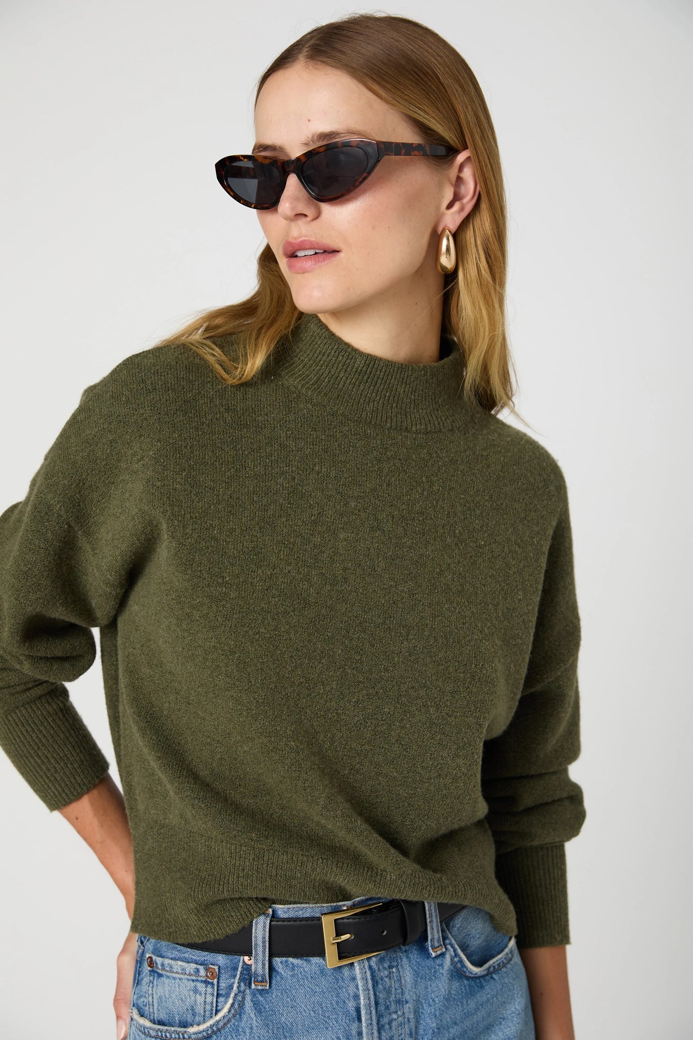 Vhari Crew Neck Jumper in Olive Night