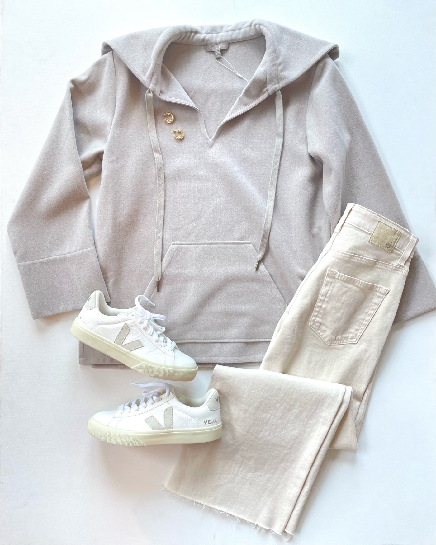 Full Sleeve Split Neck Pullover in Stucco