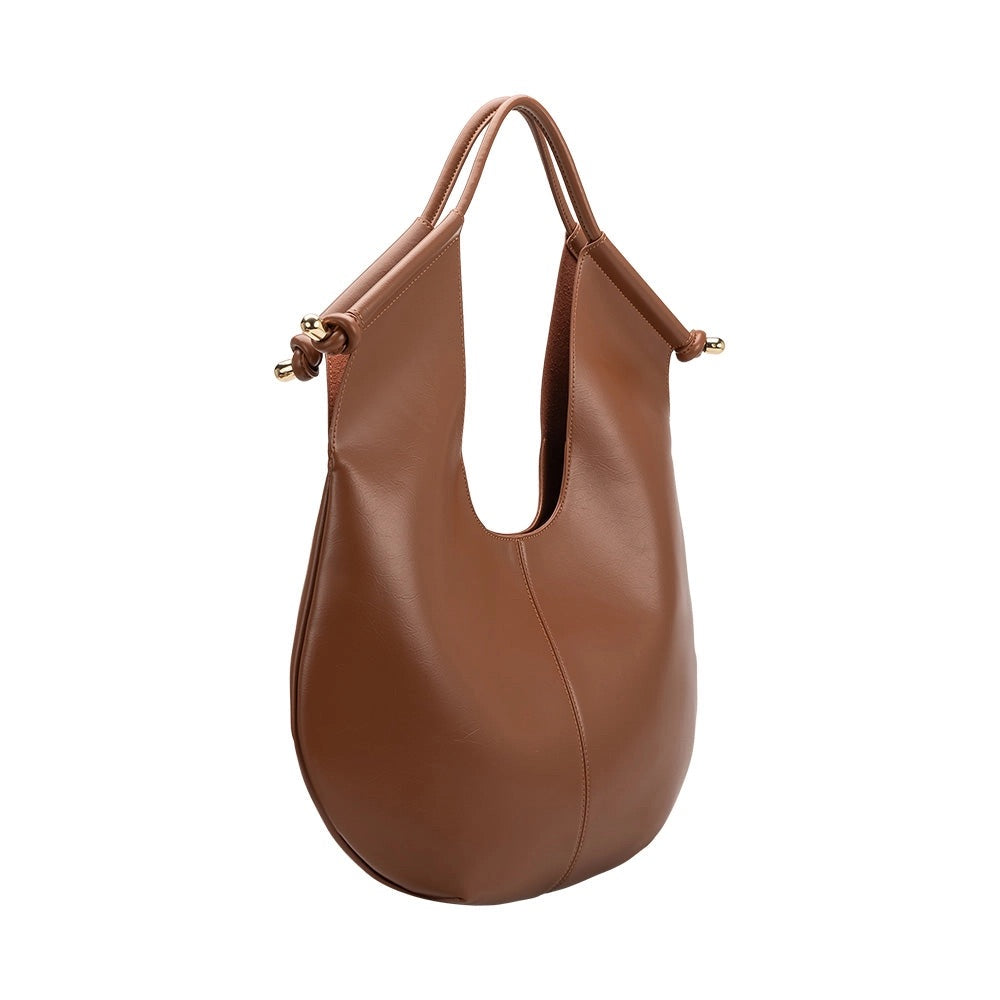 Tracy Saddle Shoulder Bag in Chestnut