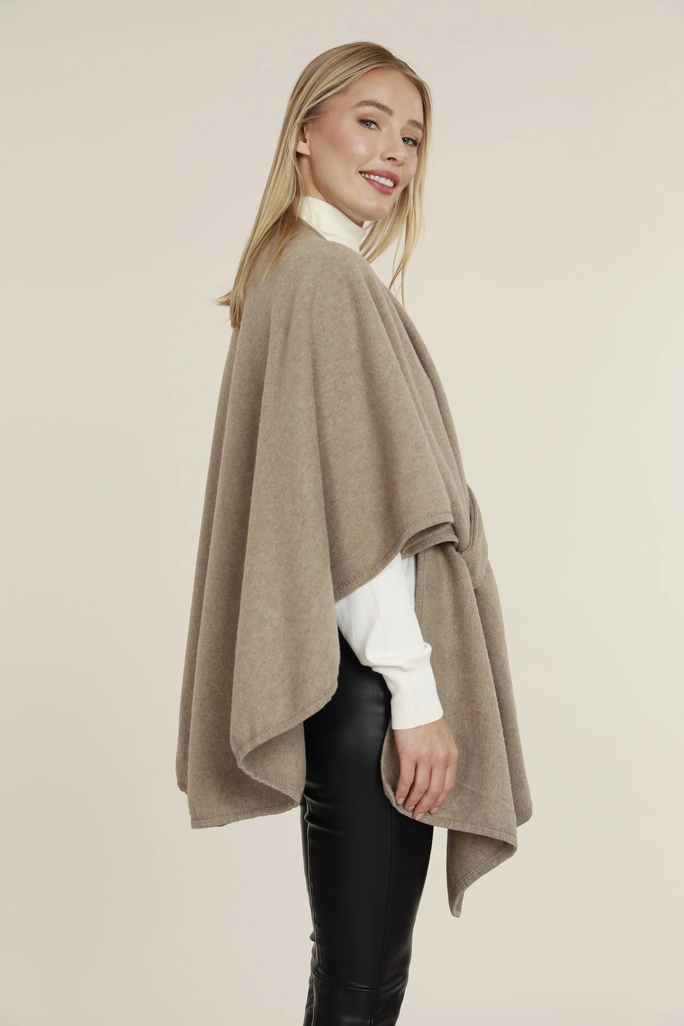 Knit Wrap in Taupe