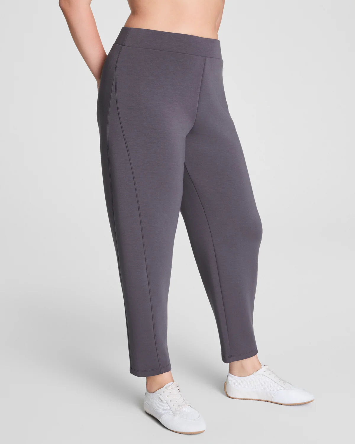 AirEssentials Barrel Leg Pant in Storm