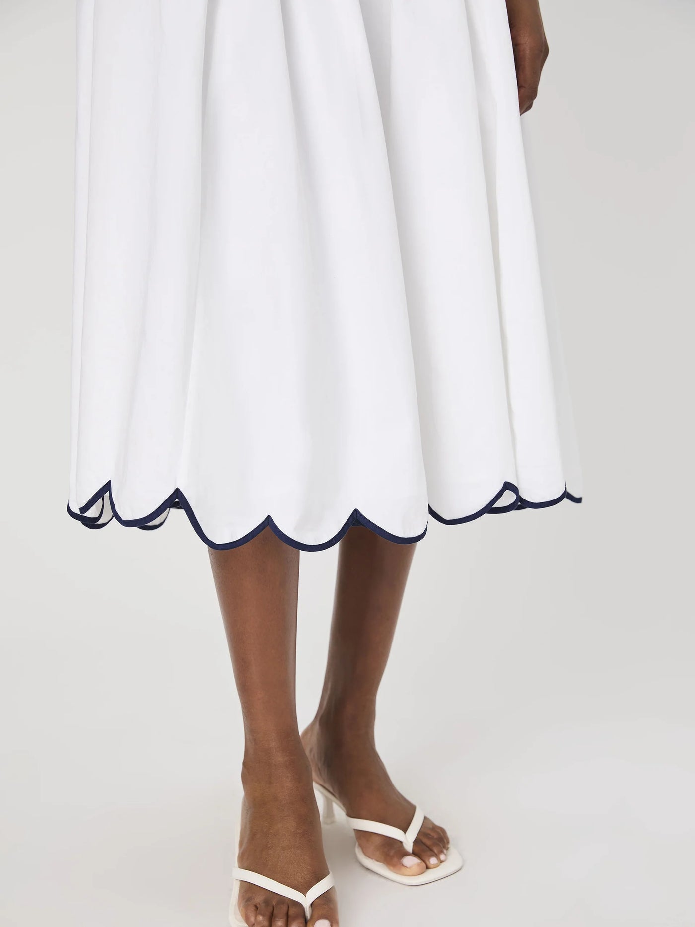 Alexis Cotton Scallop Midi Skirt in Summer White/Marine