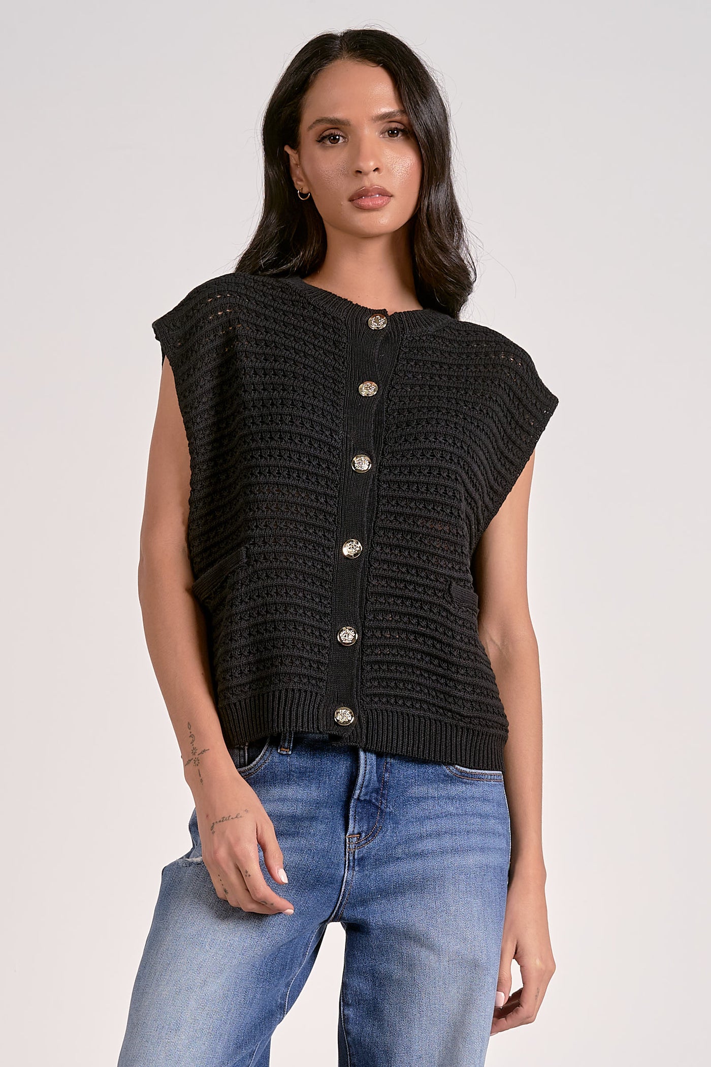 Liza Vest in Black