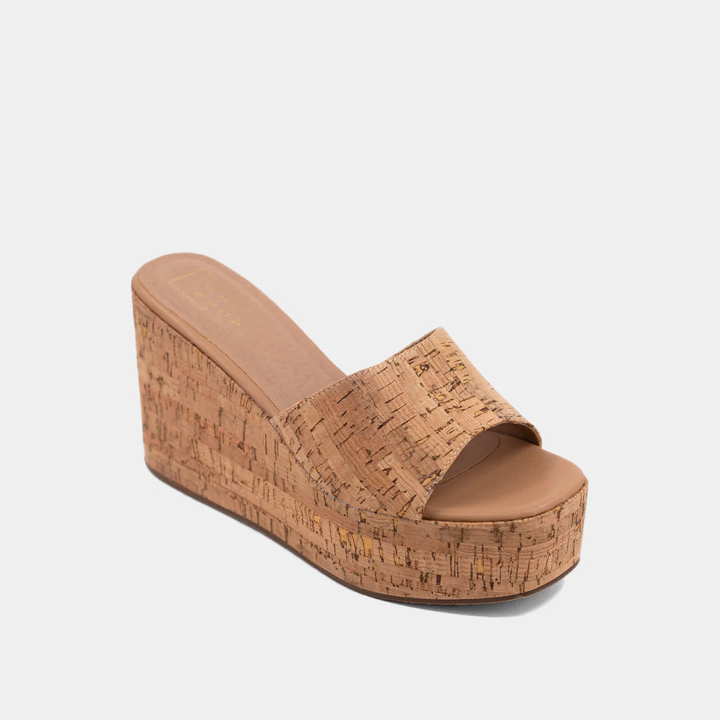 Luna Wedge in Cork