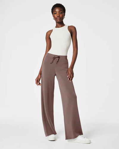 Air Essentials Wide Leg Pant in Smoke