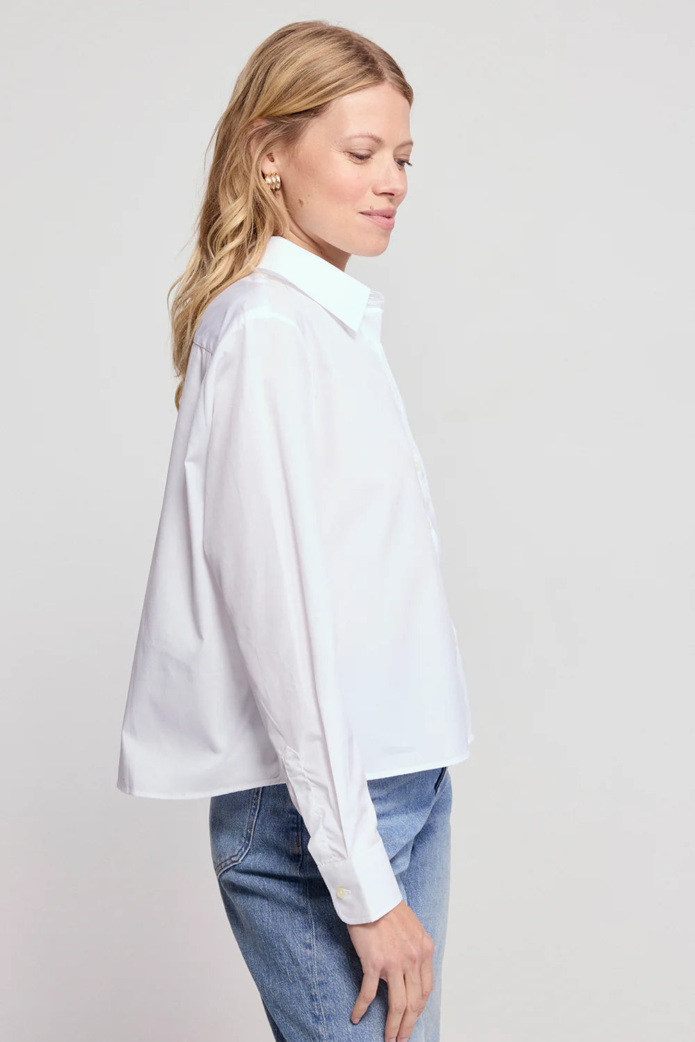 The Long Sleeve Boxy Crop Shirt in White