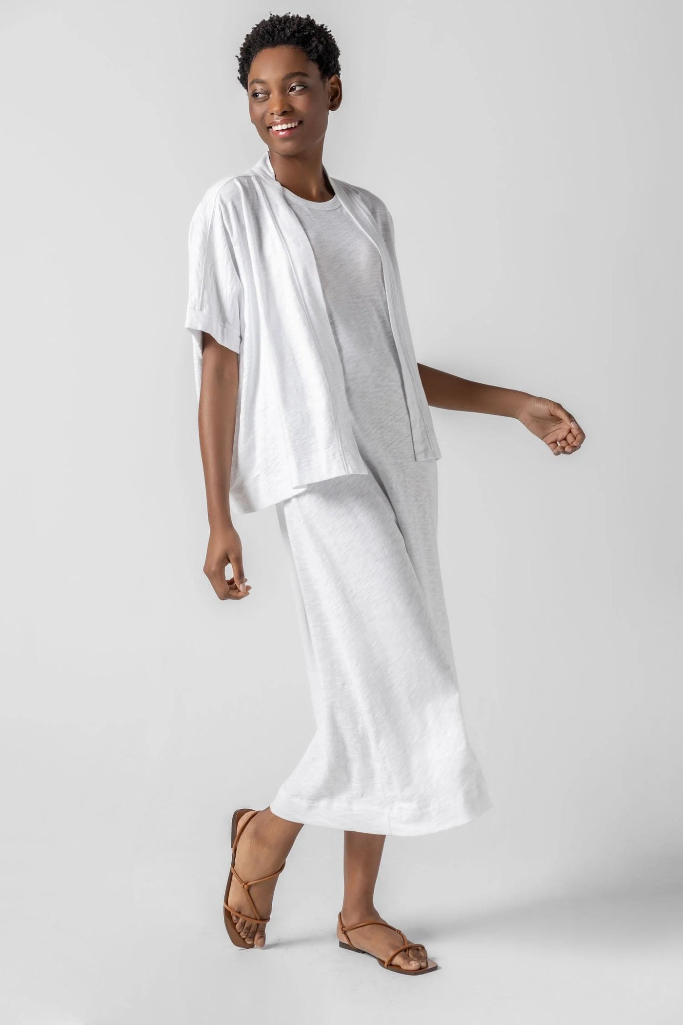 Travel Cardigan in White