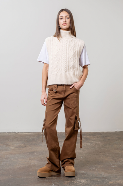 Turtle Neck Cable Sweater Vest in Ivory