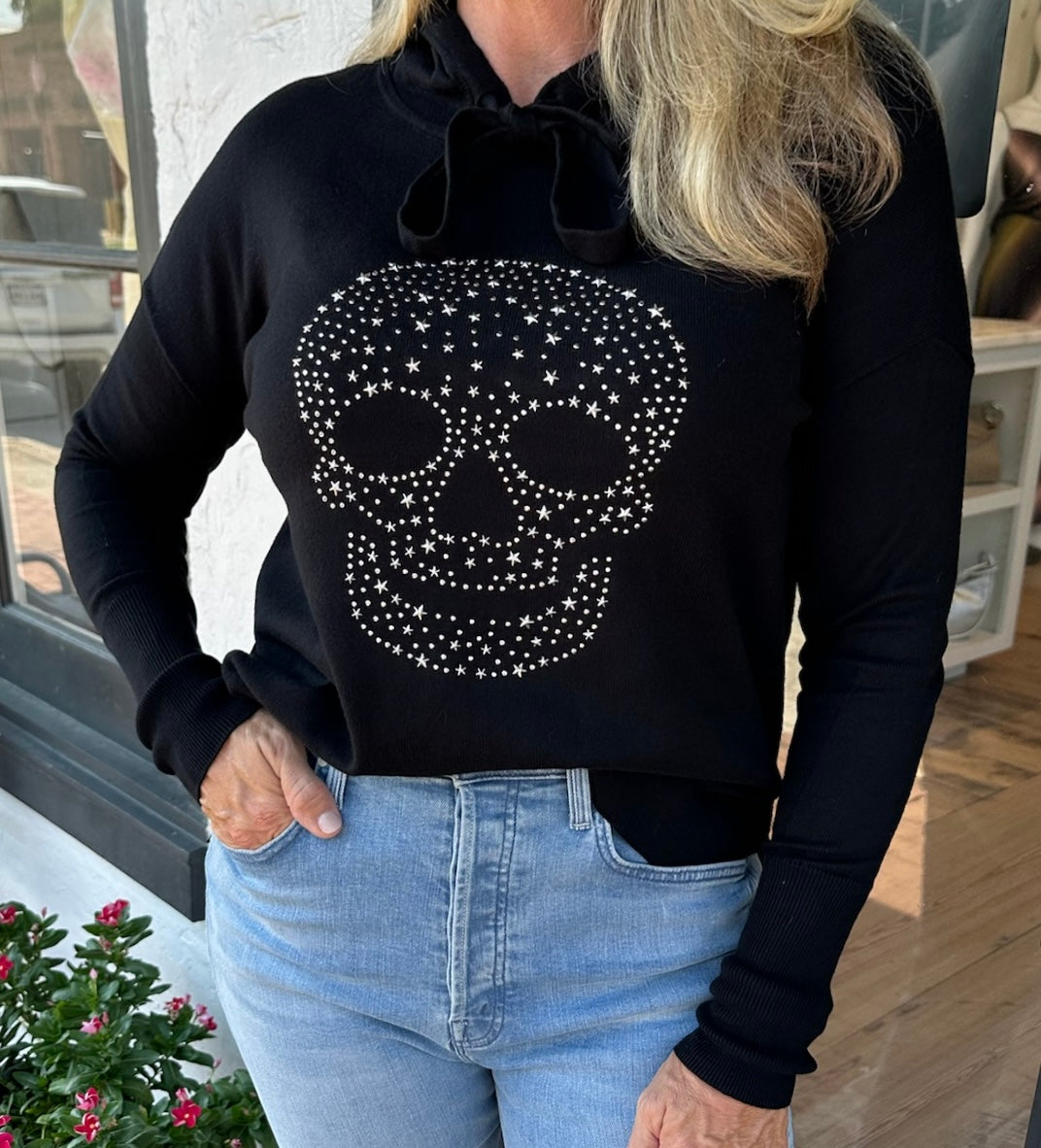 Skull Hoodie in Black