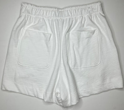 Pull On Pocket Short in White