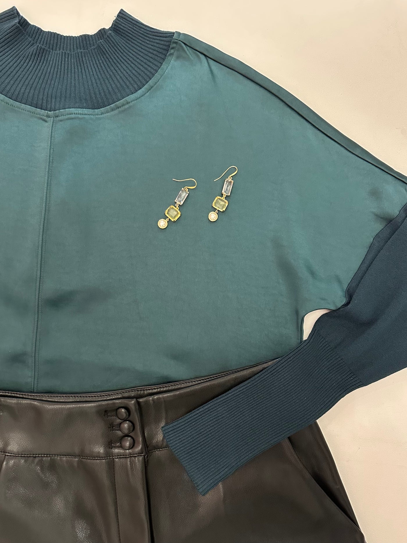 Norah Top in Deep Sea