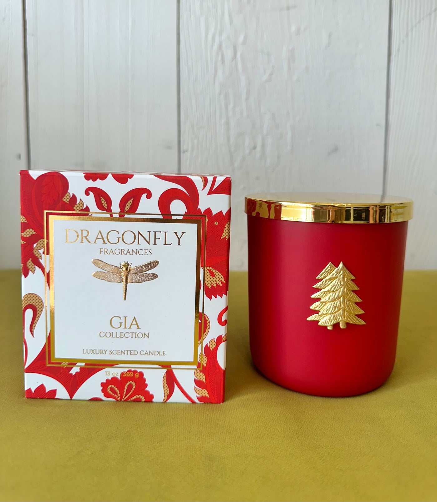 Gia Candle Matte Red Tree in Noel