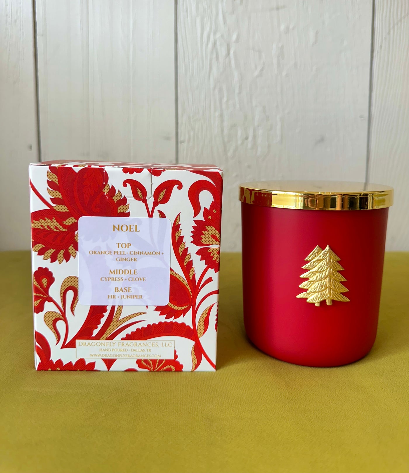 Gia Candle Matte Red Tree in Noel