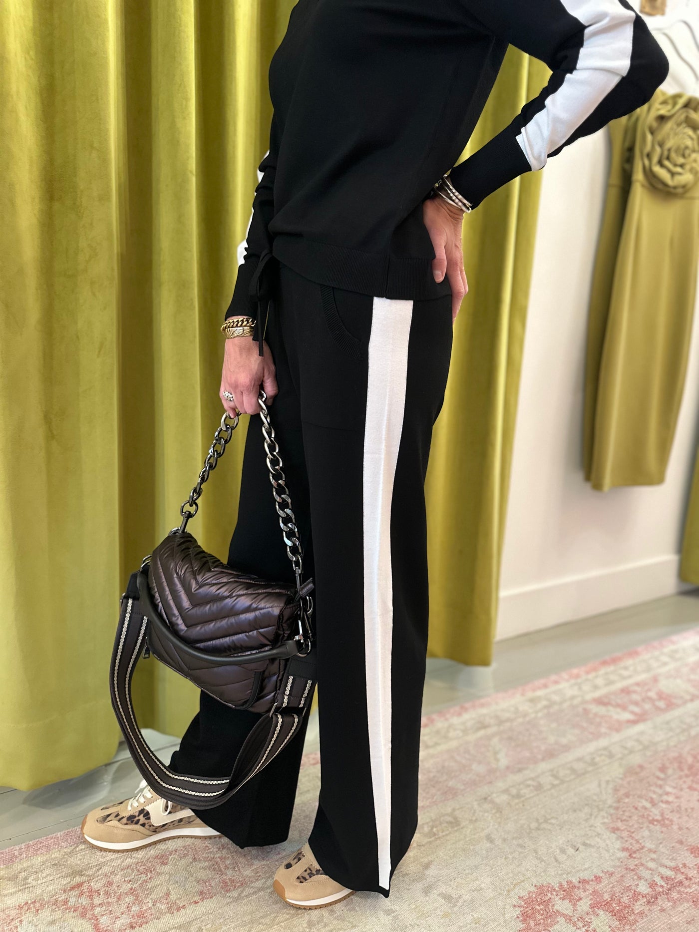 Single Stripe Full Leg Pant in Black