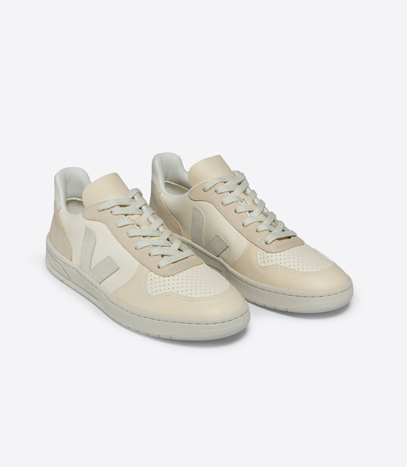 V-10 Sneakers in Multico Cashew