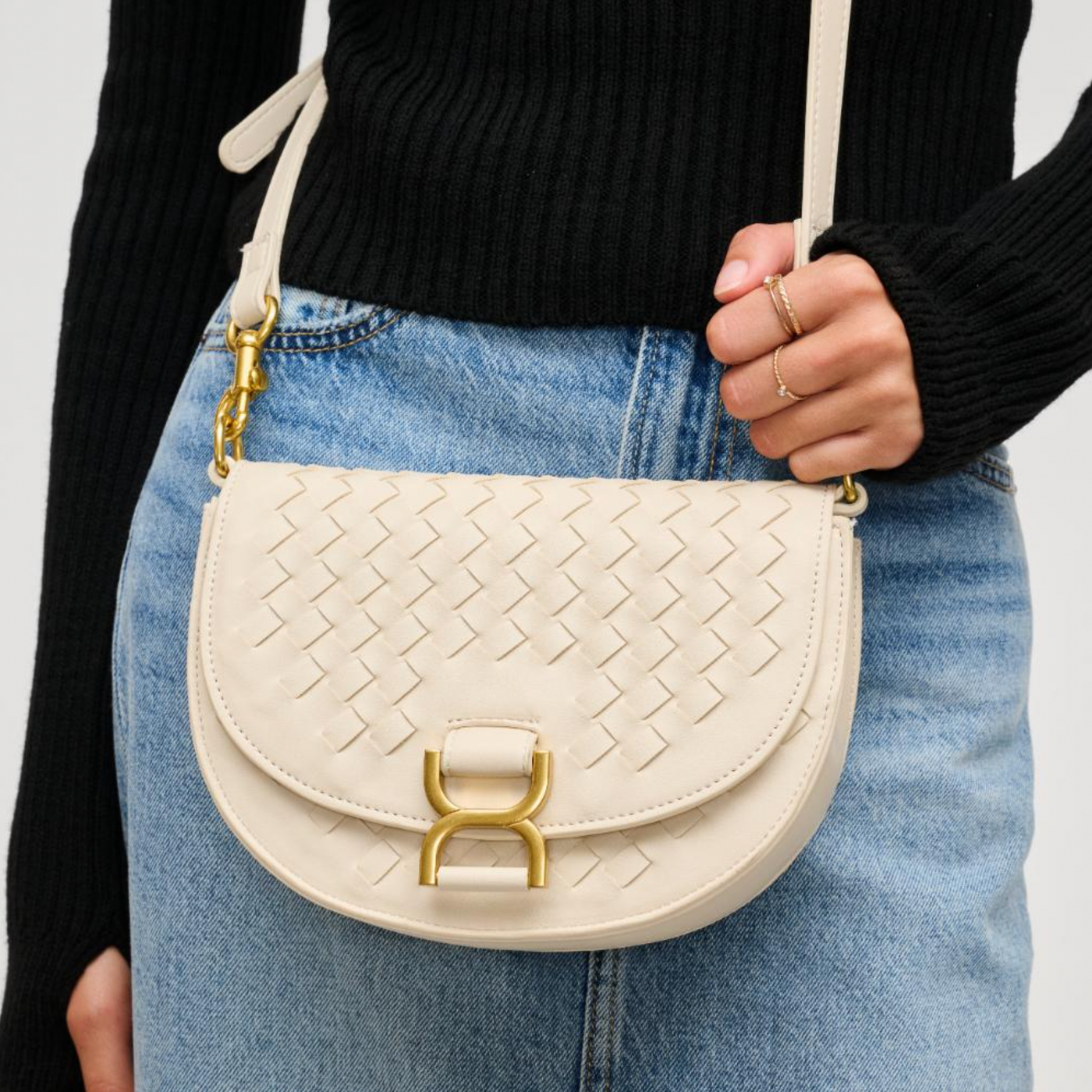 Alise Crossbody in Oatmilk