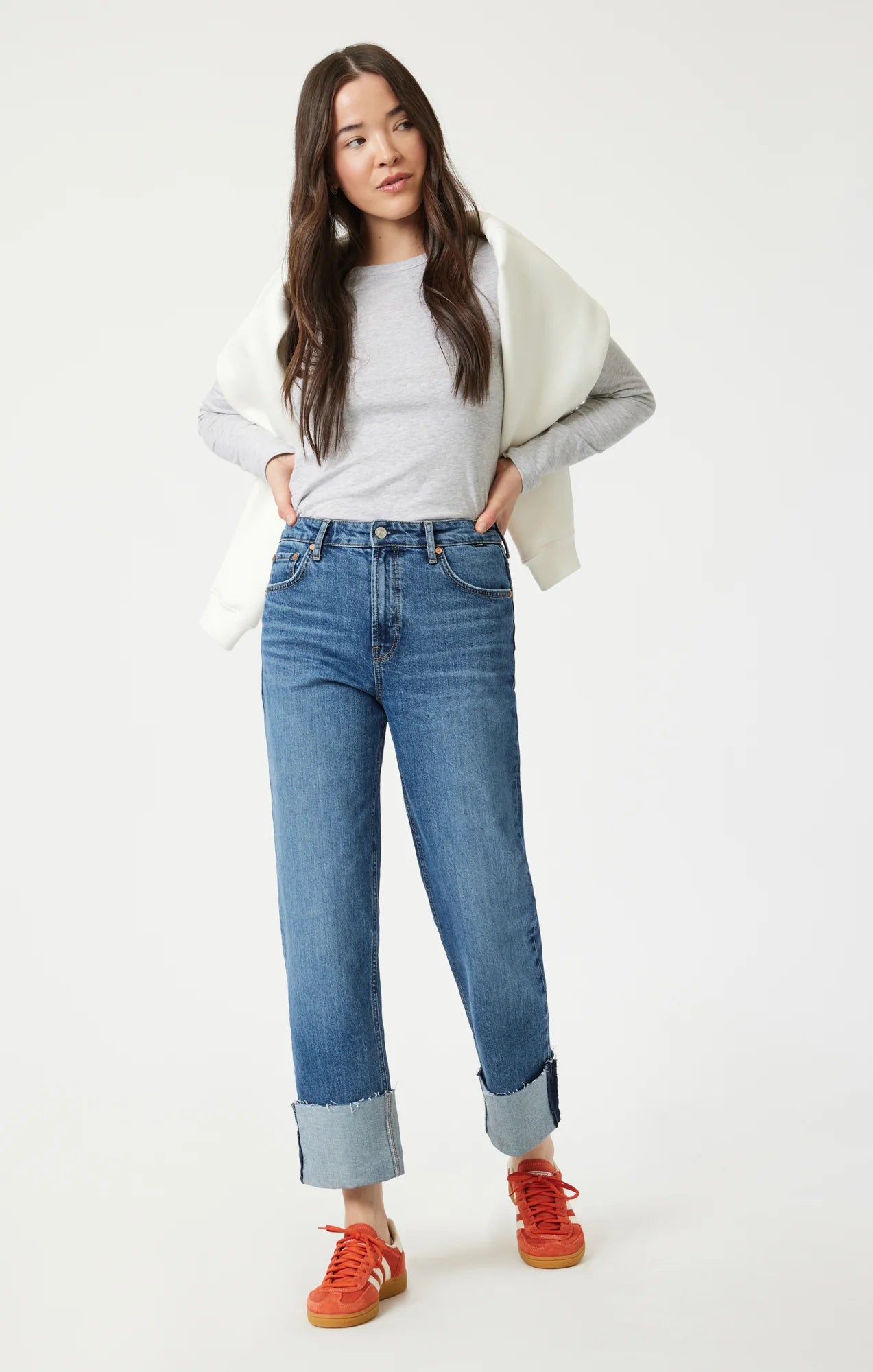 Savannah Cuffed Straight Leg Jeans in Shaded Classic Blue