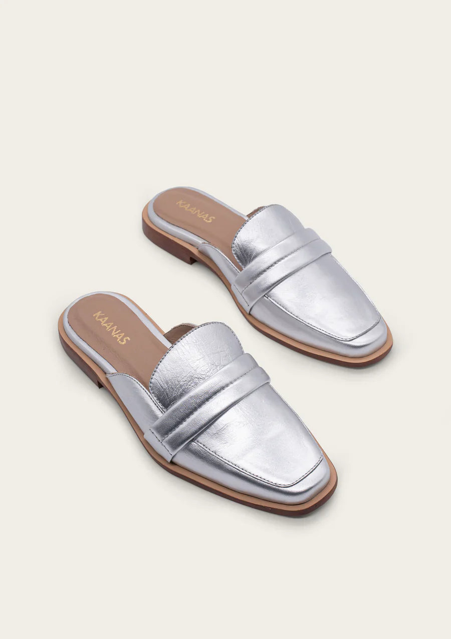 Congo Mule In Silver