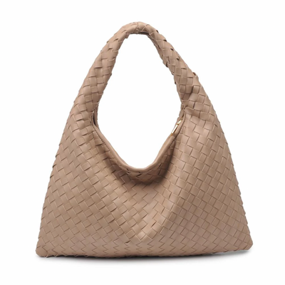 Leah Hobo in Natural