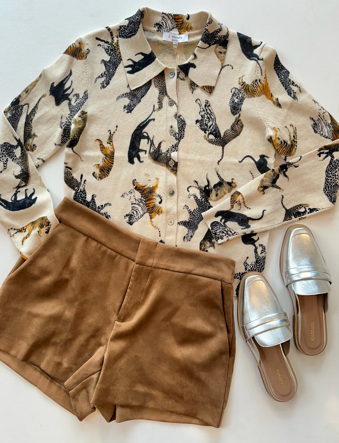 Tiger Button Front Cardie in Latte
