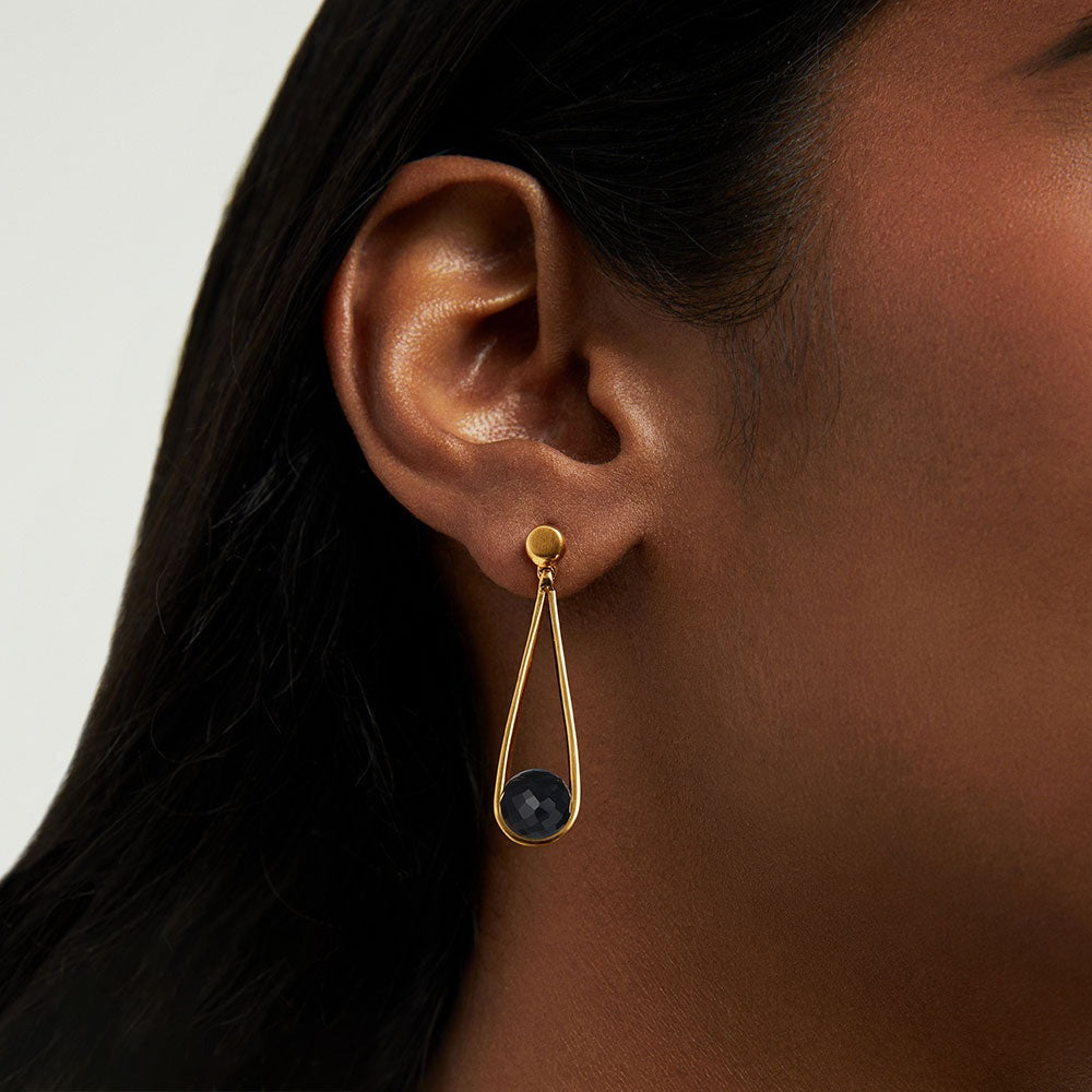 Mini Ipanema Earrings in Black Onyx