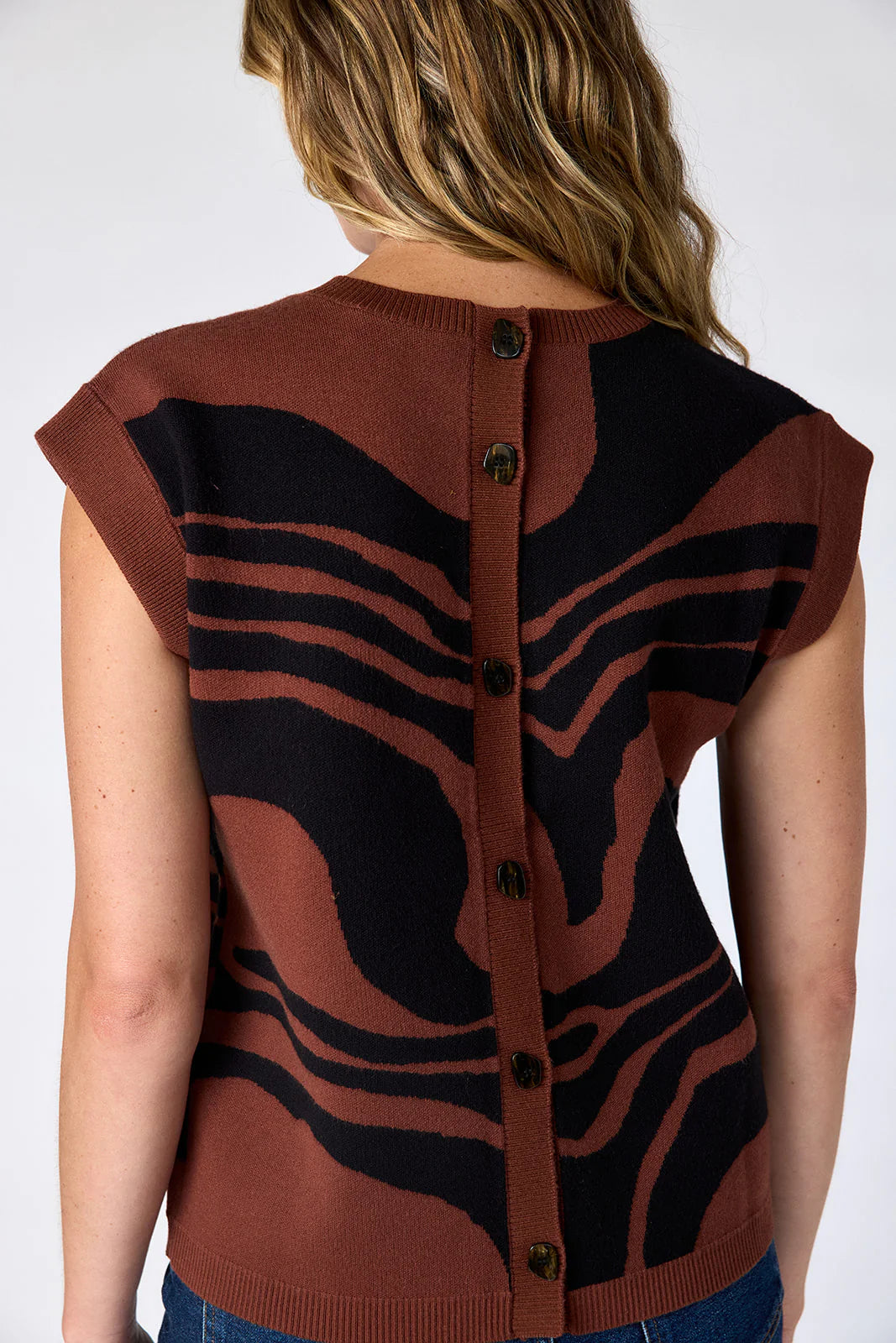 Leo Sweater in Canyon