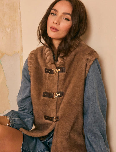 Hosk Vest in Fawn