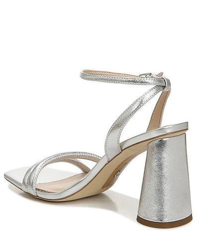 Kia Block Heel in Silver Leather