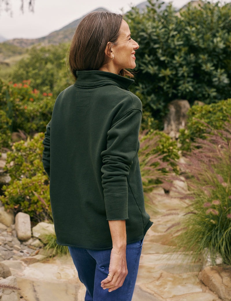 Patrick Popover Henley in Evergreen
