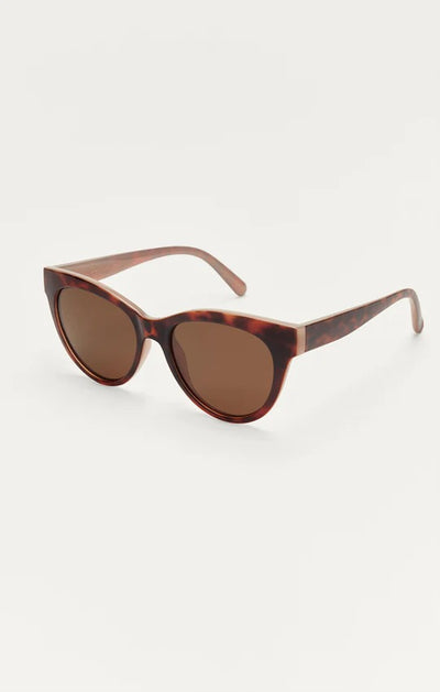 Bright Eyed Sunglasses in Honey Tortoise Brown