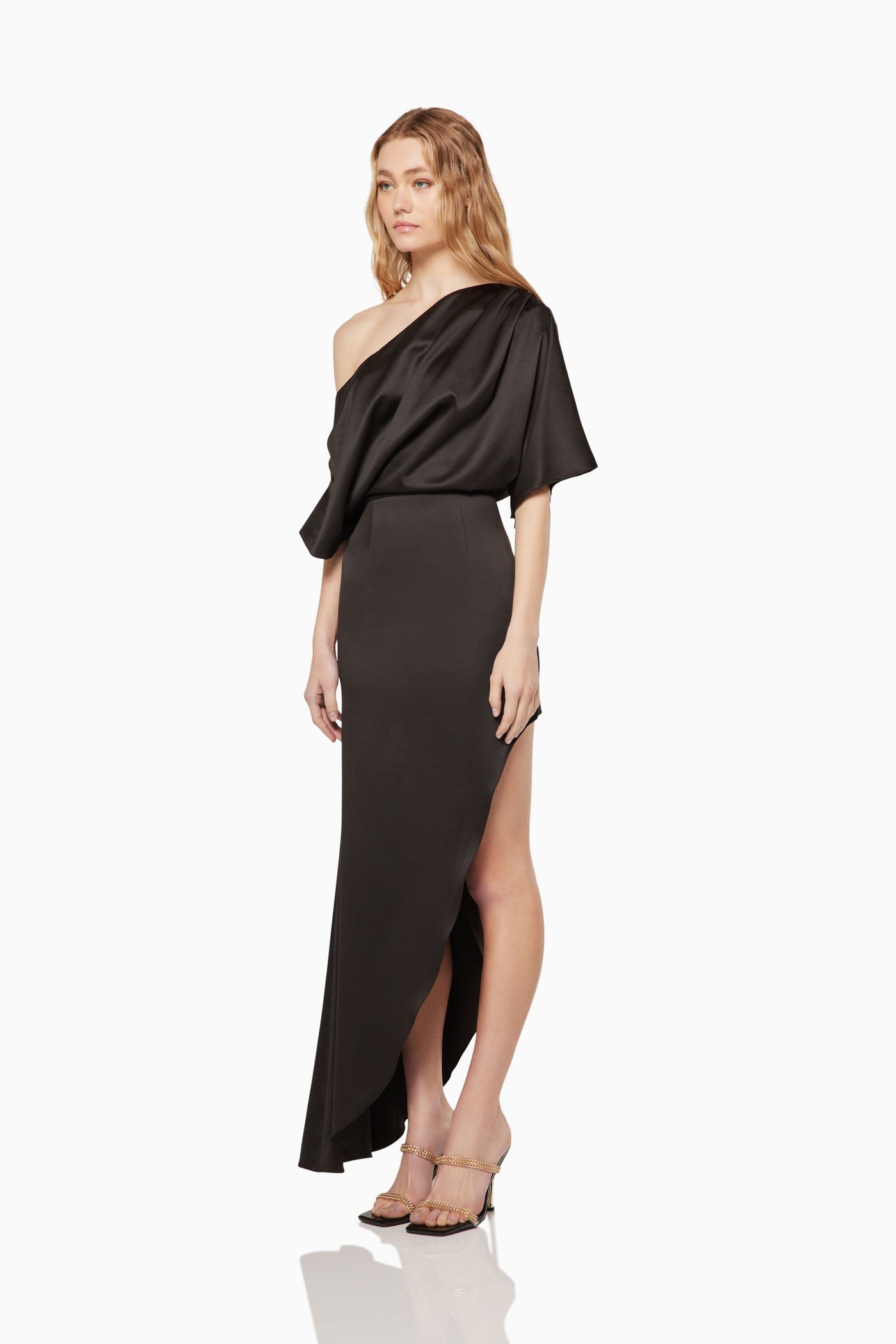 Renders Gown in Black
