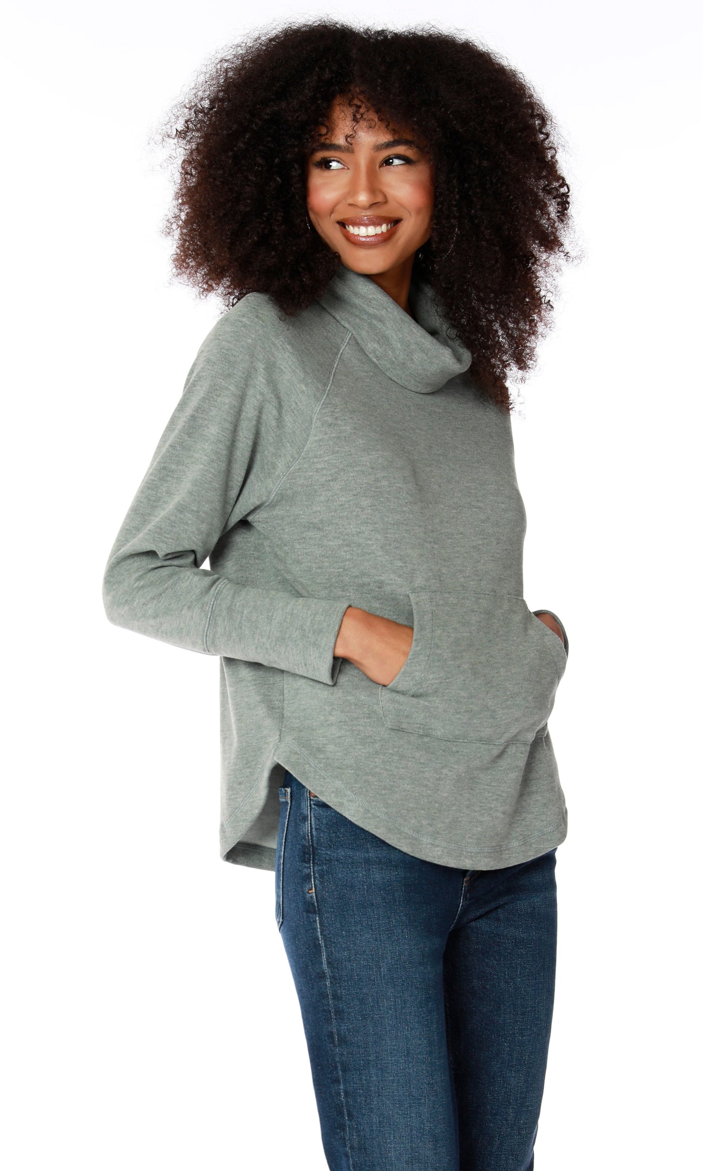 Funnel Neck Pullover in Army