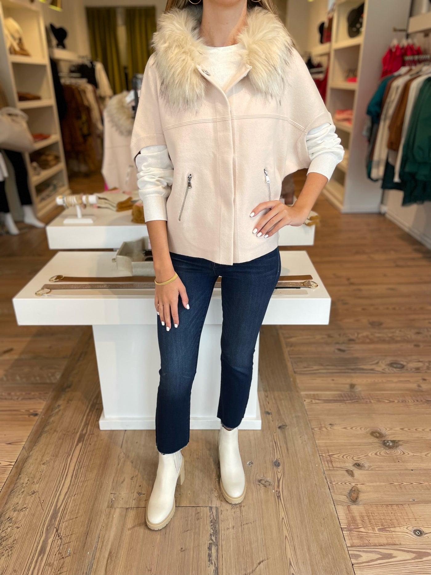 Faux Fur Trim Cardigan in Creme